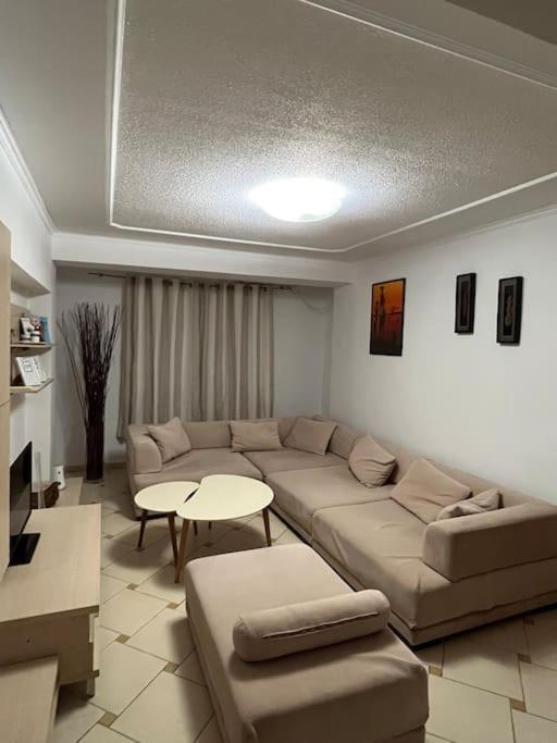 Ak Terminal Apartments Durrës Esterno foto